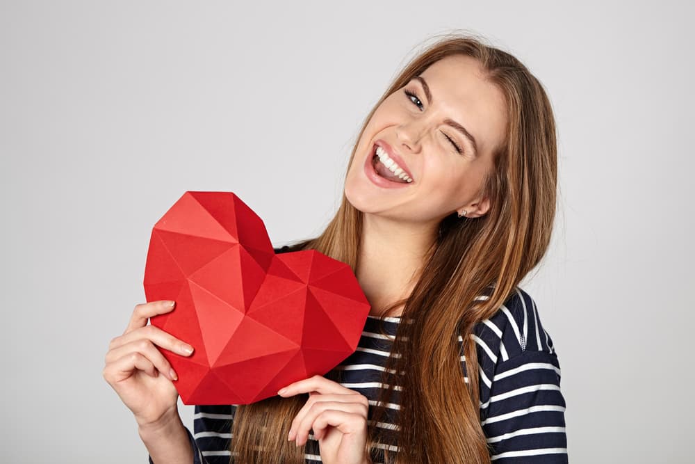 <b>Géminis</b>, es la elongación de tu regente, tu agilidad mental al máximo con Mercurio directo, tu facilidad de palabra conquista, hoy se te va a ocurrir una nueva forma de pasarla bien junto a esa persona, algo que hasta ahora habías soñado, y no lo habías podido realizar ¡este es el momento!
<br>