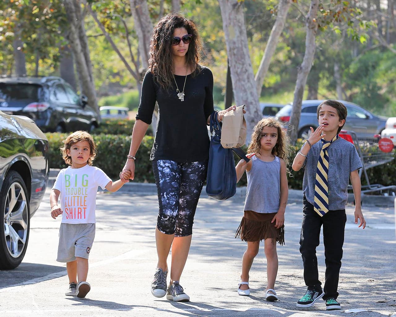 Los niños son Levi, Vida y Livingston.