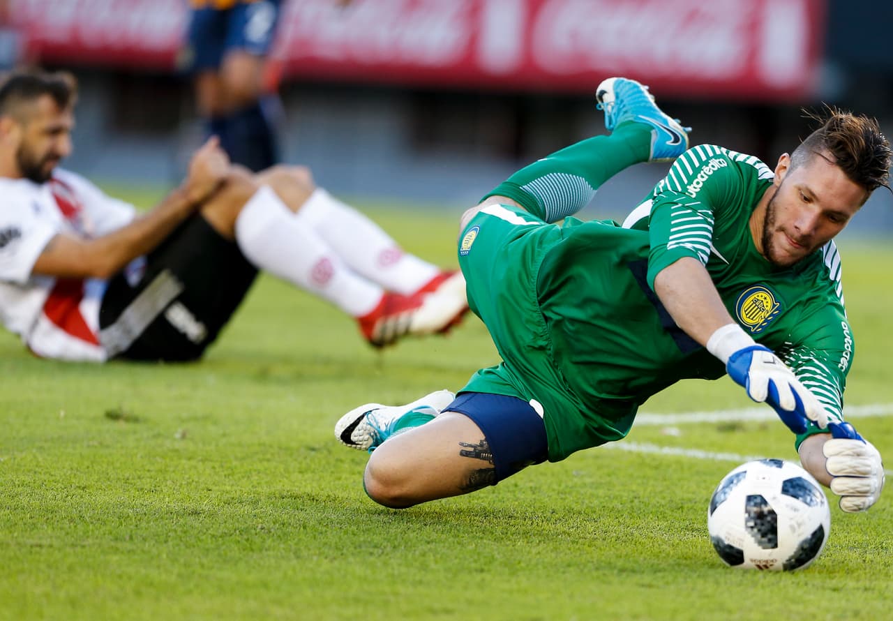 Al parecer, Jeremías Ledesma es del interés del Atlas. Los Zorros están negociando con Rosario Central por el portero.