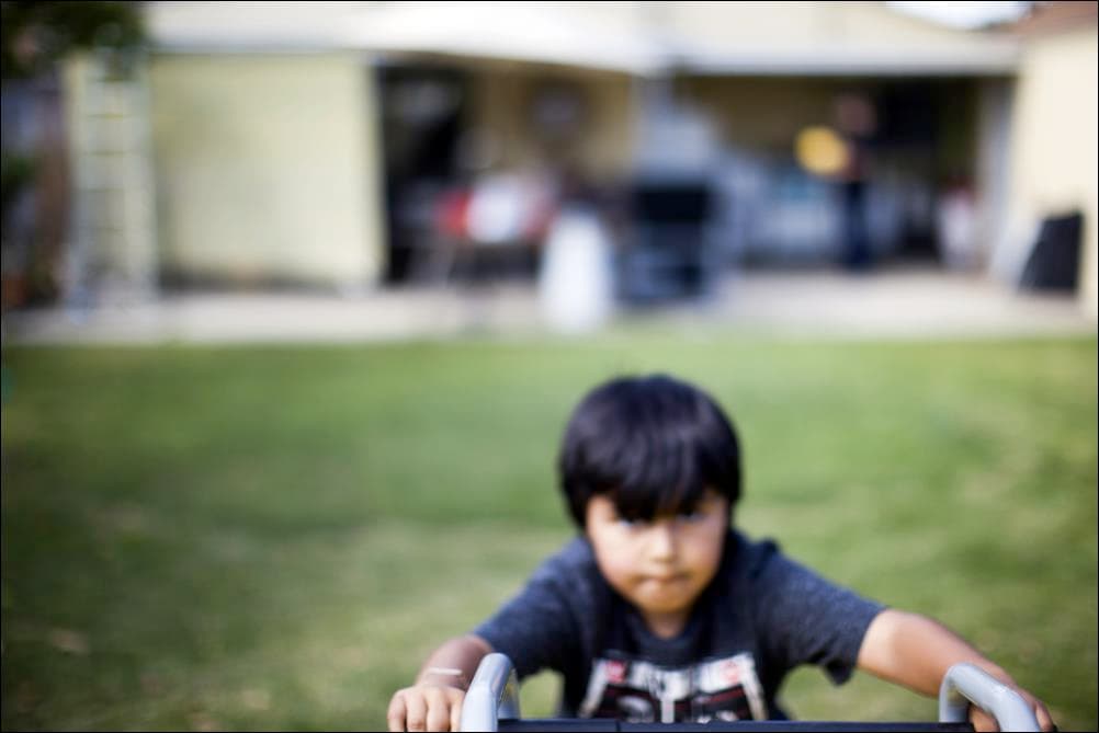 La salud de los niños en la zona es una de las principales preocupaciones de sus familiares. Todos ellos andan siempre con el inhalador contra ataques de asma.