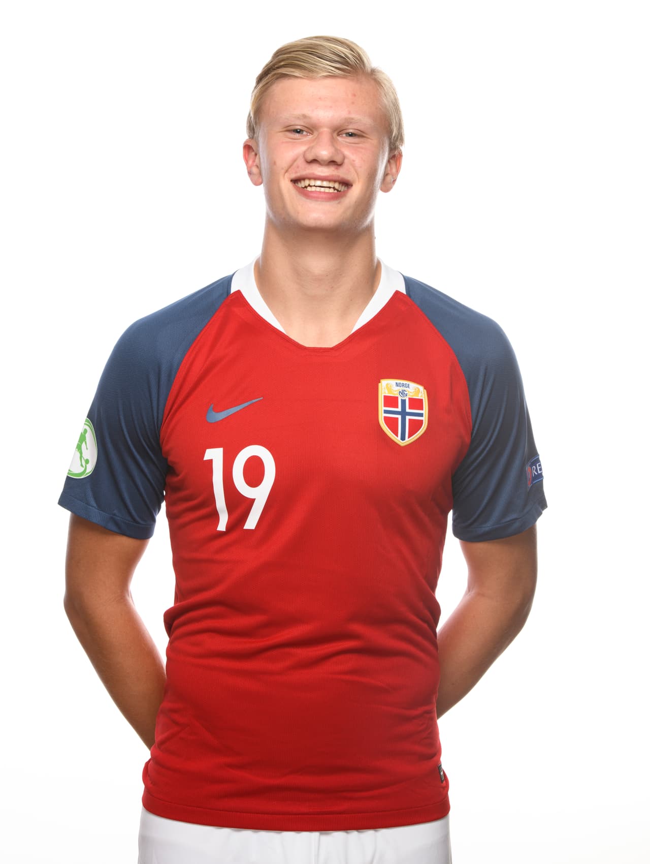 Lo curioso es que Erling Braut Haaland apenas debutó como goleador con el equipo de su país en este duelo contra Honduras, es decir, tiene apenas 9 goles con el equipo Sub-20 de Noruega.