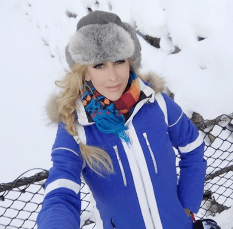 Por su parte Cristian Solís se mostró feliz de celebar otro cumpleaños de su marido en uno de sus lugares favoritos para vacacionar.