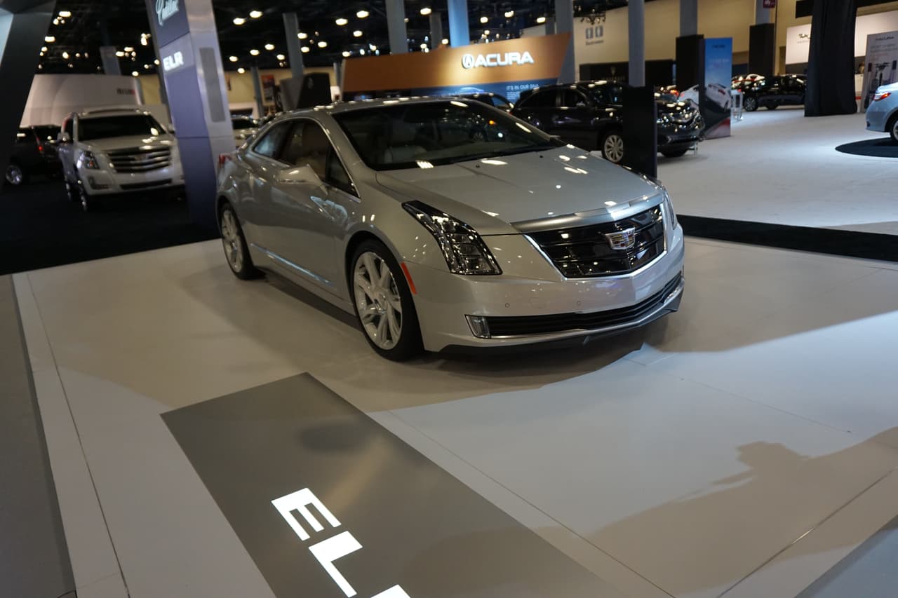 El Cadillac ELR 2015, el primer auto convertible de Cadillac