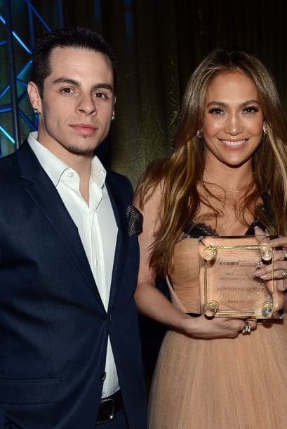 ¿Se trataba de una sorpresa para Casper? La pareja ya regresó y hasta hay fuertes rumores de una posible boda.