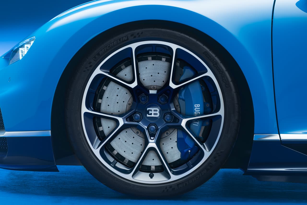"El Chiron no sólo dará un elemento emocional clave para la imagen del Grupo Volkswagen, sino que también hará una contribución positiva en los resultados del Grupo", dijo el presidente de Bugatti