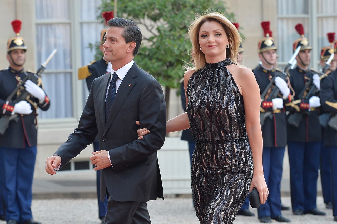 La actriz Angélica Rivera confirma su divorcio del expresidente Enrique Peña Nieto