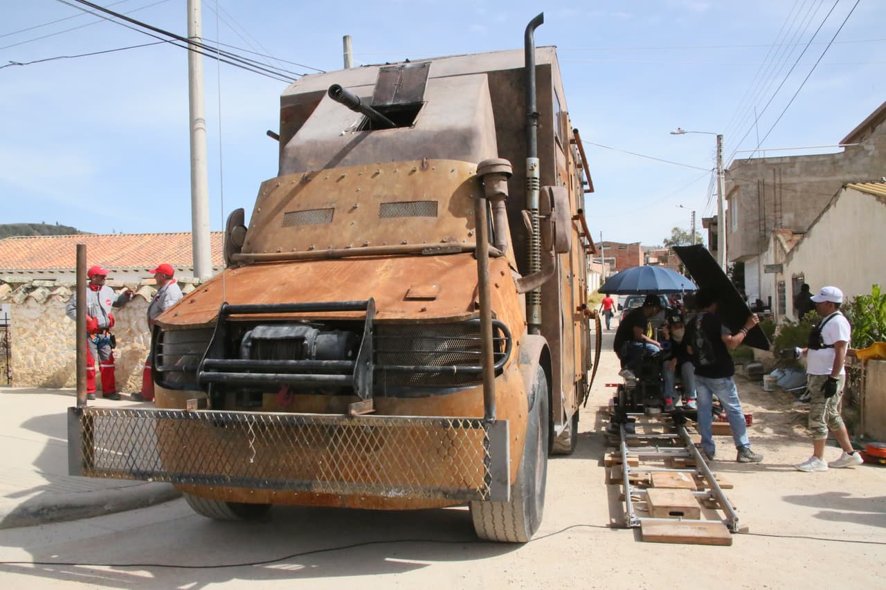 Nuevamente veremos el 'narcotanque' con el que 'Los EMES' frenaron el avance de 'La Federación' y mostraron su poder a 'El Chapo' cuando intentó arrebatarles su territorio.