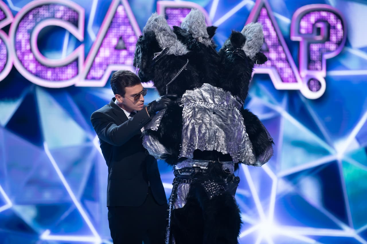 El público en el estudio votó y decidieron salvar a Jalapeño, por lo cual Cerbero tuvo que revelar su identidad.