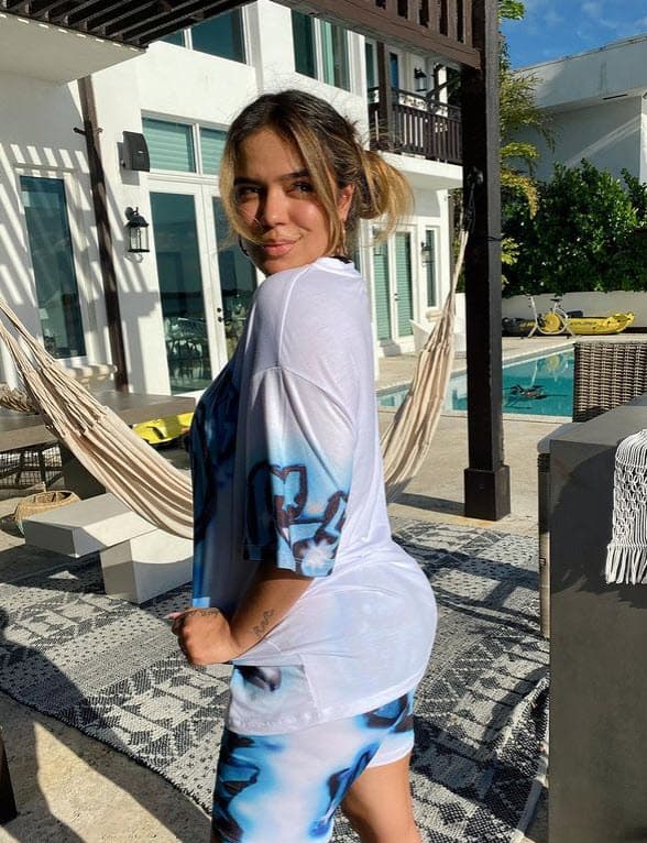 "Tenía la 
<b>insulina completamente elevada</b> y [tenía] la glándula que se le activa a las mujeres cuando dan a luz, o sea, mi cuerpo había dado a luz y estaba completamente hinchada e inflamada", contó en ese entonces a Mezcal TV.
<br>