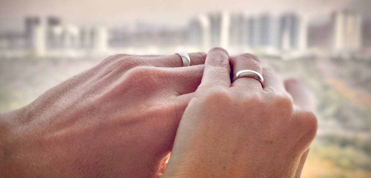 El noviazgo formal inició hace 5 años y desde hace dos ya vivían juntos. 
<b>Él le dio el anillo</b> el 1 de enero de 2017. 
<br>