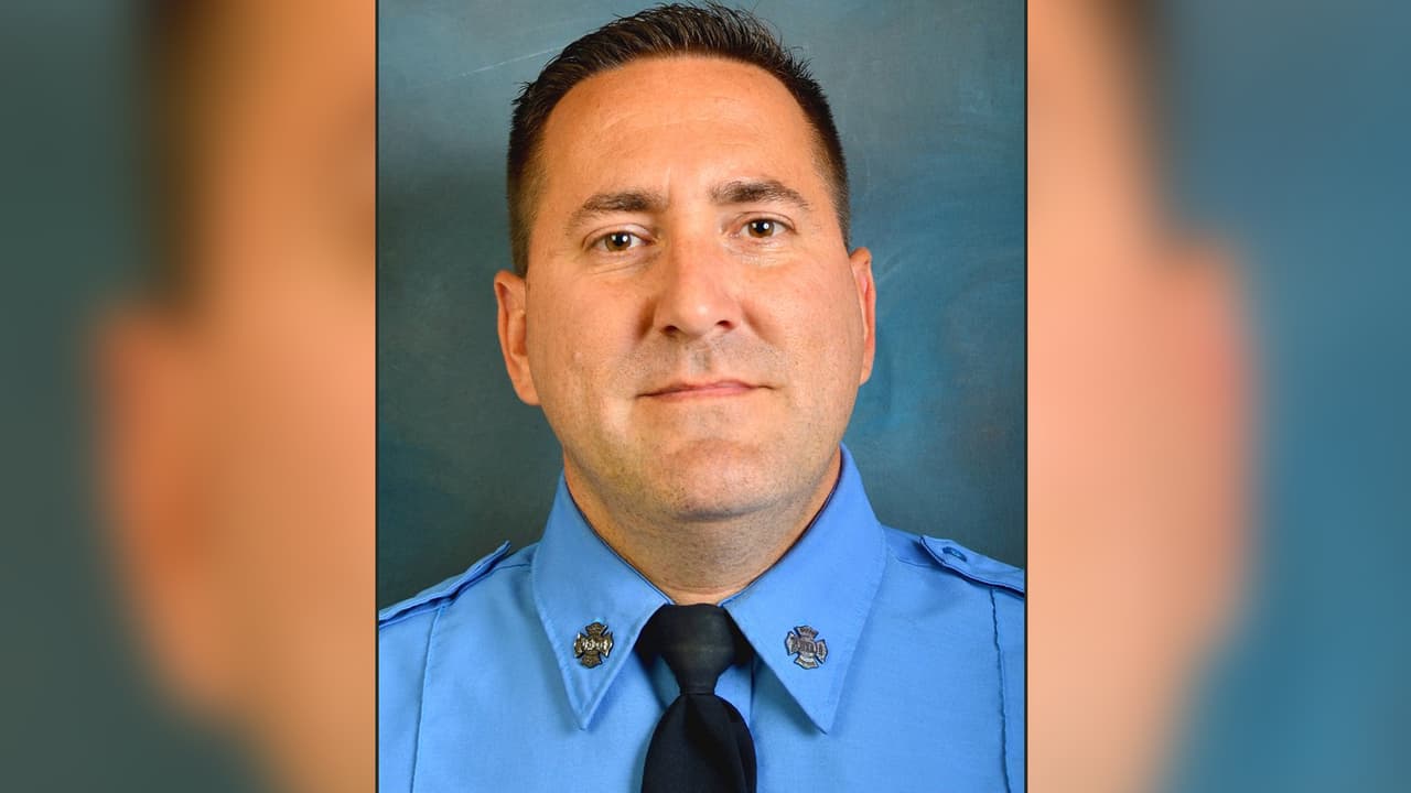 Muere un bombero en Nueva York tras caer del techo de un edificio 