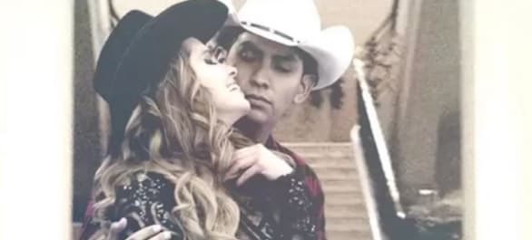 Esta imagen forma parte de su video musical, que ya promueve en sus redes sociales.