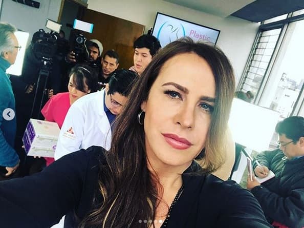 Reconoció que sí se arrepiente de no haber atendido una recomendación de los médicos para que se aumentara una talla más de lo que prefirió.