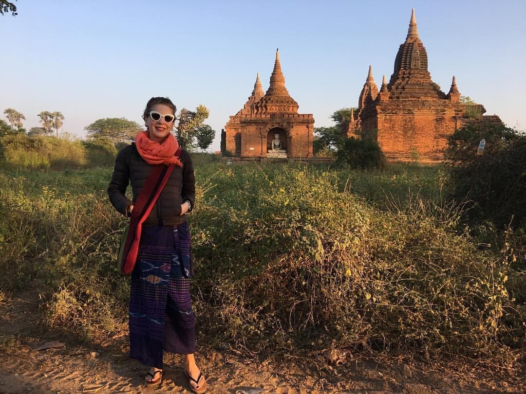 La actriz ha declarado que prepara un libro, el cual contará cómo fue su lucha contra esta terrible enfermedad.
<br>