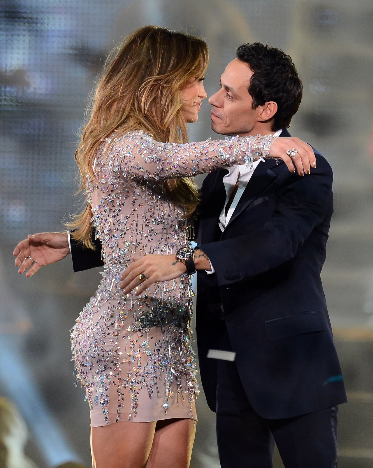 Sin embargo nos dejaron con la boca abierta al comportarse como buenos amigos. Y lo siguen haciendo pues pasan mucho tiempo juntos, se apoyan en cada uno de sus proyectos y son unos excelentes padres.