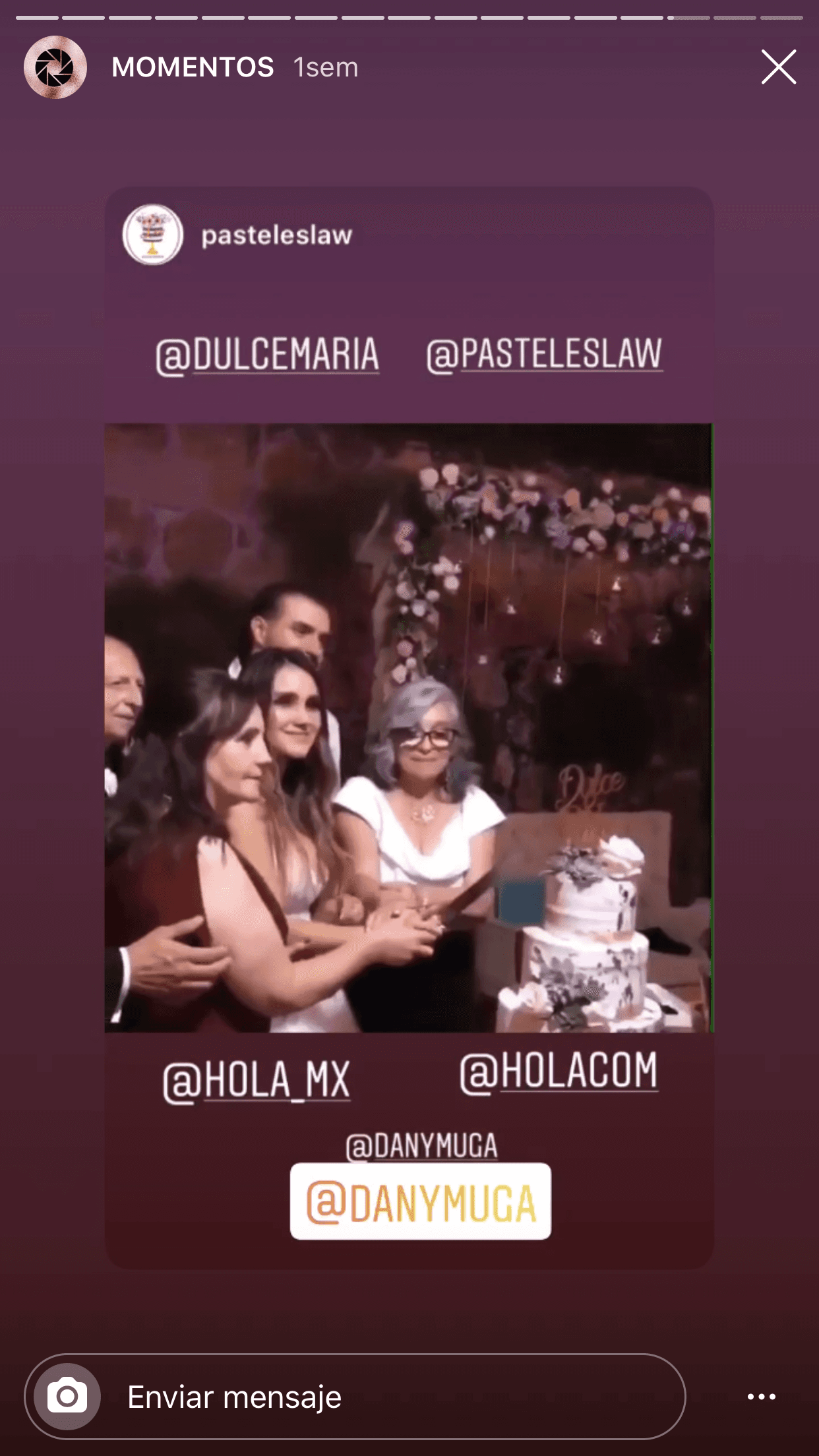 La empresa encargada del pastel de la boda fue 
<b><a href="https://www.instagram.com/pasteleslaw/" target="_blank">Pasteles Law</a></b> y en su cuenta de Instagram, también el 15 de noviembre, mostraron algunas imágenes del postre que eligieron los novios.