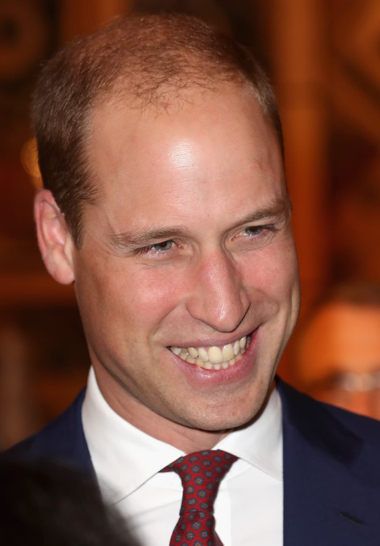 William estuvo muy risueño y atento.