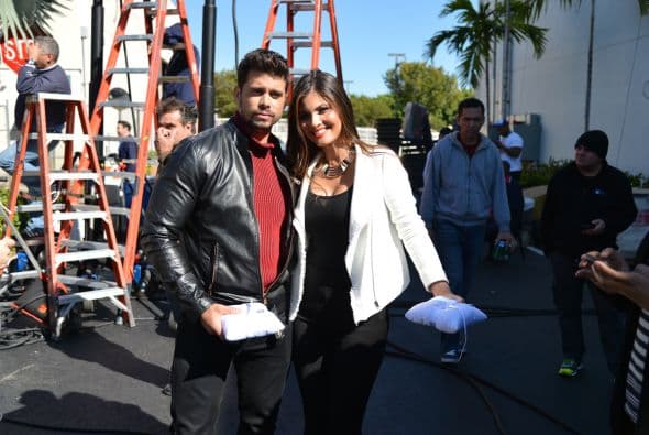 Chiquinquirá Delgado y Pedro Moreno fueron padrinos de dos de las felices parejas.