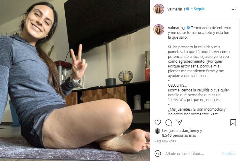 La novia de Julián Gil respondió a las críticas de quienes le han dicho que les resultan asquerosos: "No sabes lo cool que son mis Johnny’s".