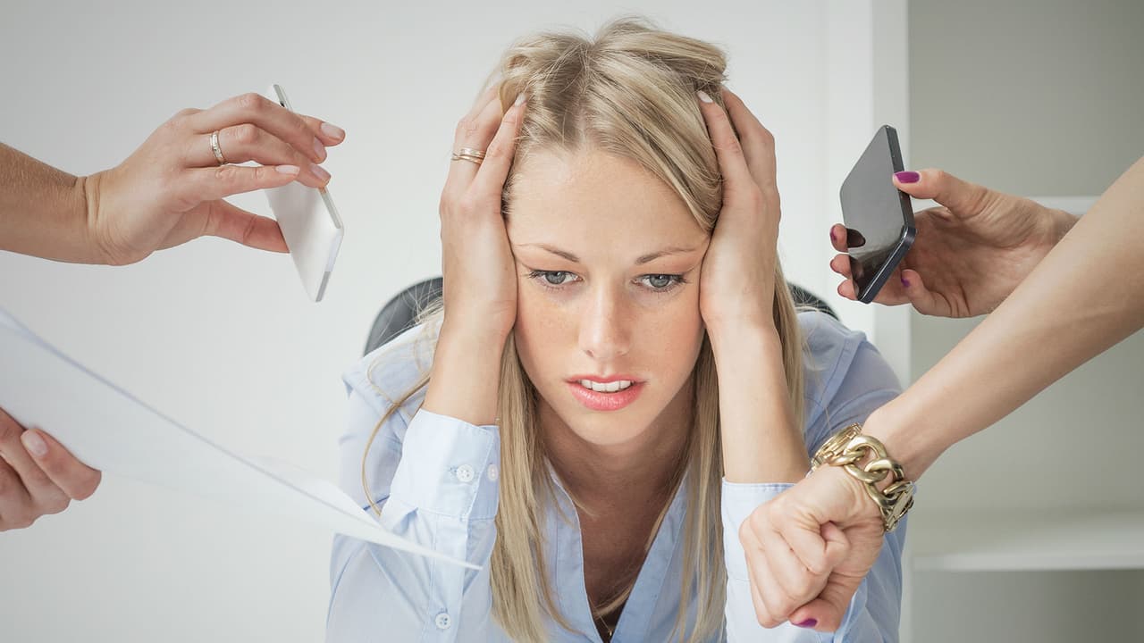 Ismael Cala y el Dr. Rivera nos aconsejan sobre las diferentes formas para manejar el estrés