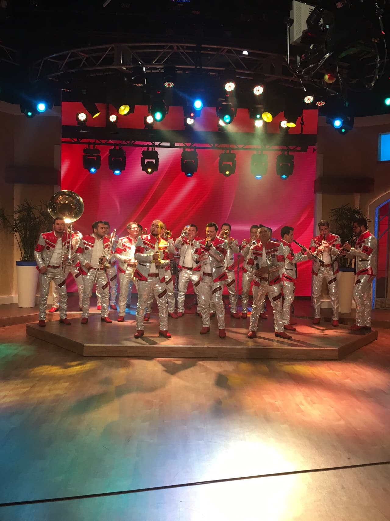 Muchos secretitos salieron a la luz y llegó la hora de despedirnos con música.