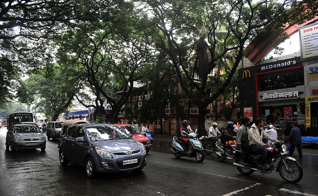 <b>Lugar 8: Pune, India.</b>
<br>
<br>Tiempo promedio para recorrer 6.2 millas: 22 minutos.
<br>Tiempo en horas pico al año: 193 horas.
<br>Velocidad promedio en horas pico: 14.9 millas/hora.
<br>Variación respecto a 2021: +1 minuto 20 segundos.