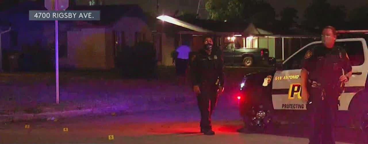 Las balas atravesaron las paredes y ventanas del departamento impactando a la mujer por lo menos en una ocasión.