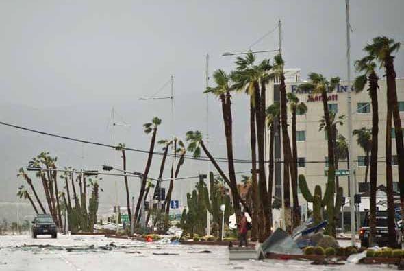 Odile impactó este lunes como huracán de categoría III de la escala Saffir-Simpson contra las zonas turísticas de Baja California Sur. Con la información de EFE
