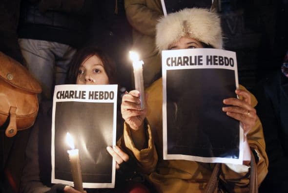 Francia decretó tres días de luto tras el atentado contra el semanario satírico Charlie Hebdo en París.