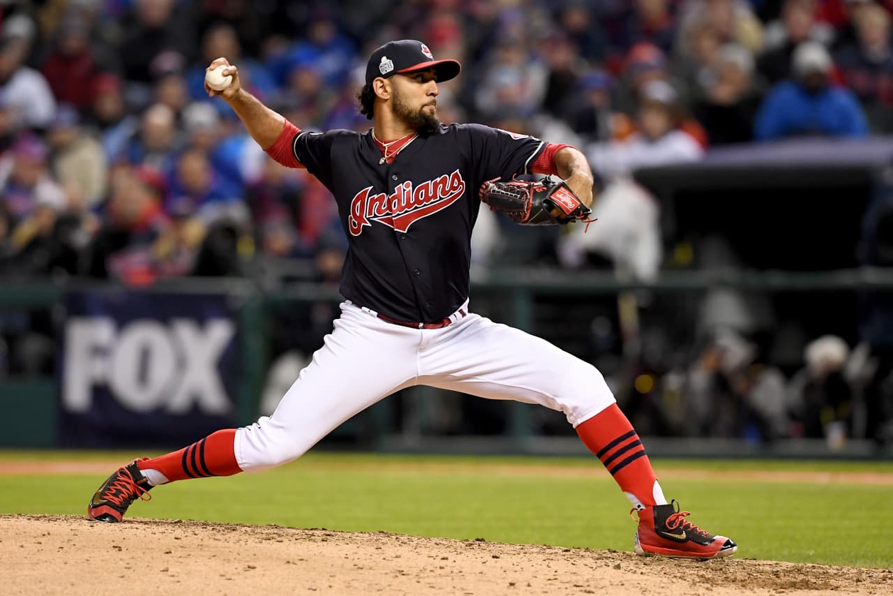 Danny Salazar, lanzador de 26 años, es el cuarto jugador de República Dominicana en Indians. Está en el equipo desde 2013.