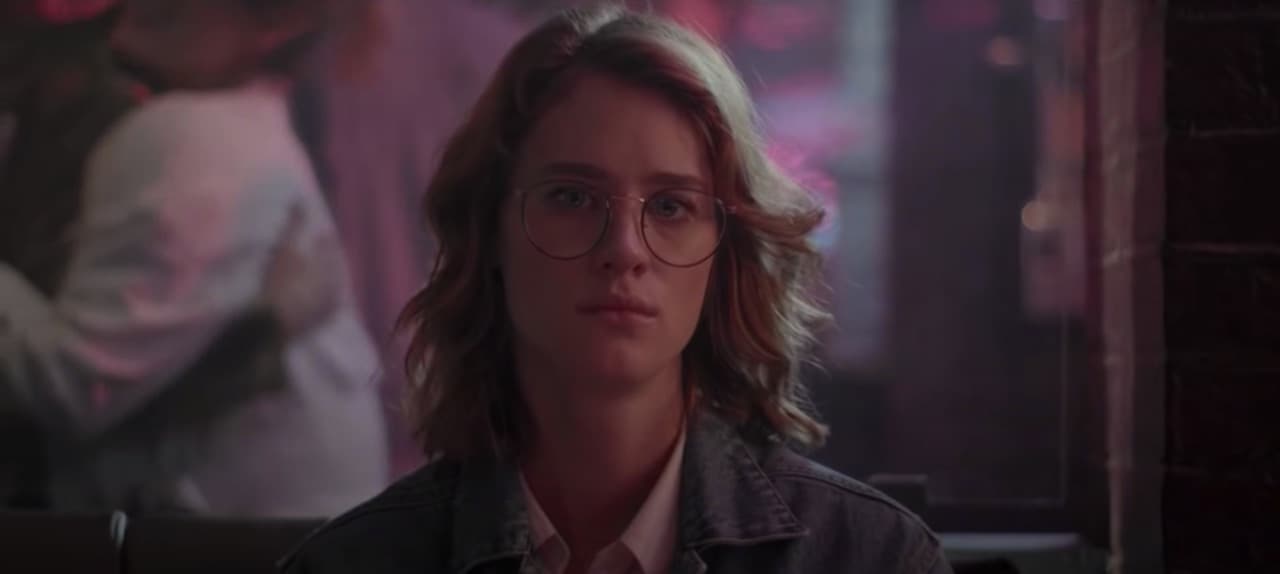 ‘San Junipero’, el tercer episodio de la cuarta temporada, ganó el Emmy a mejor película para televisión, al igual que mejor guion en 2017.