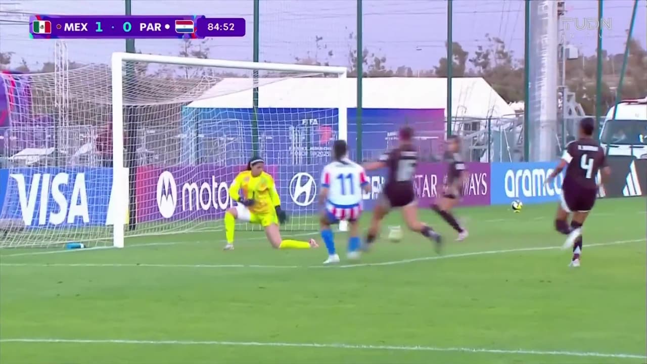 ¡Te queremos mucho Murrieta! Aguanta bien el balón y evita el empate