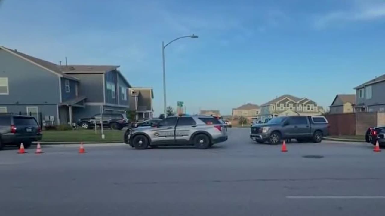 Tras enfrentamiento de 11 horas en Austin, arrestan a hombre buscado por delitos contra un menor