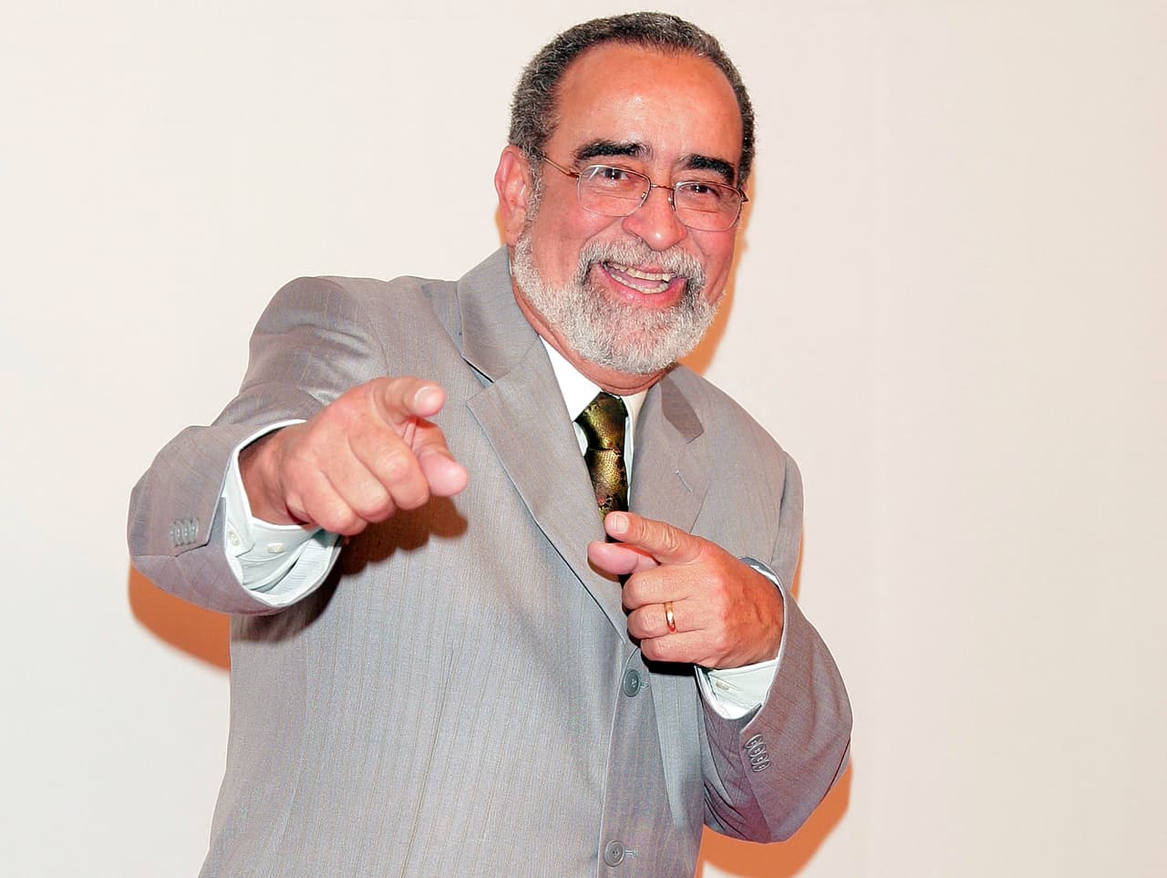 Este año sí que Andy Montañez vivirá “Un verano en Nueva York”.