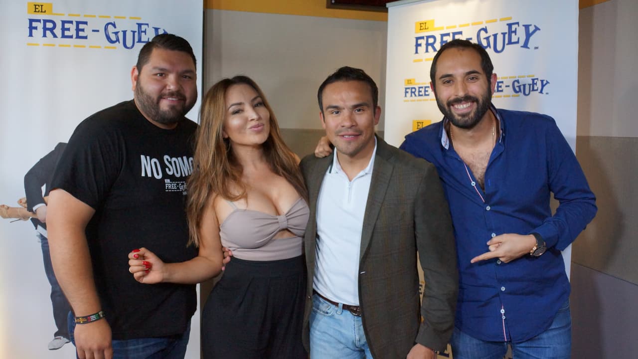 Juan Manuel Márquez llegó al Free-guey show con guante en mano.