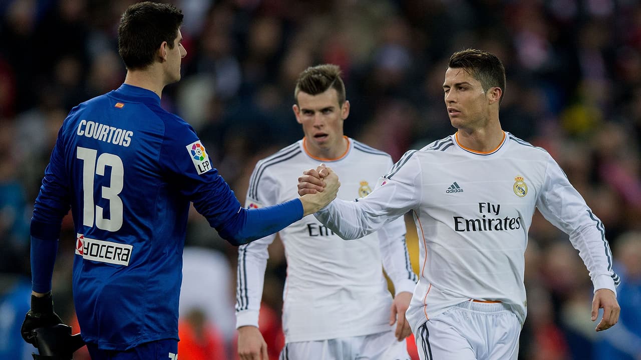 Courtois asegura que él ha evolucionado más que CR7