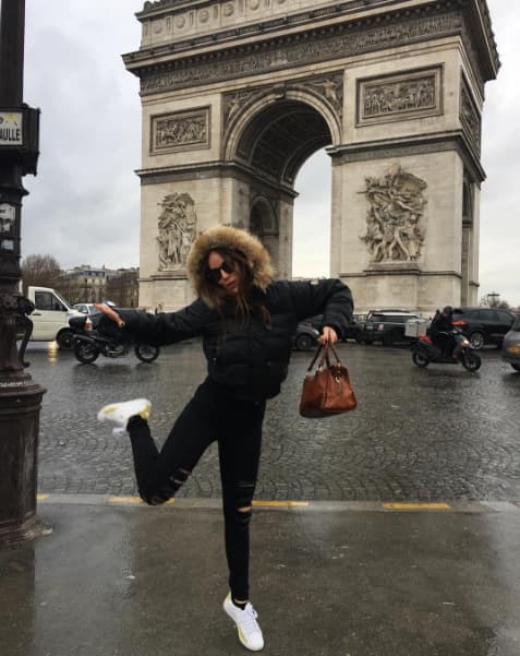La pareja fue captada por la 'Revista ¡Hola!' besándose y paseando muy románticos por París, Francia. Además, Camila compartió este mensaje en 'Instagram': "La cara de la felicidad absoluta. La confianza recuperada y el amor".