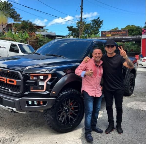 En septiembre, 
<b>el cantante de reggaetón, Wisin</b>, confío a Undercover AutoShop y Aros y Gomas de Puerto Rico el cuidado y personalización de su
<b> Ford Raptor</b>.