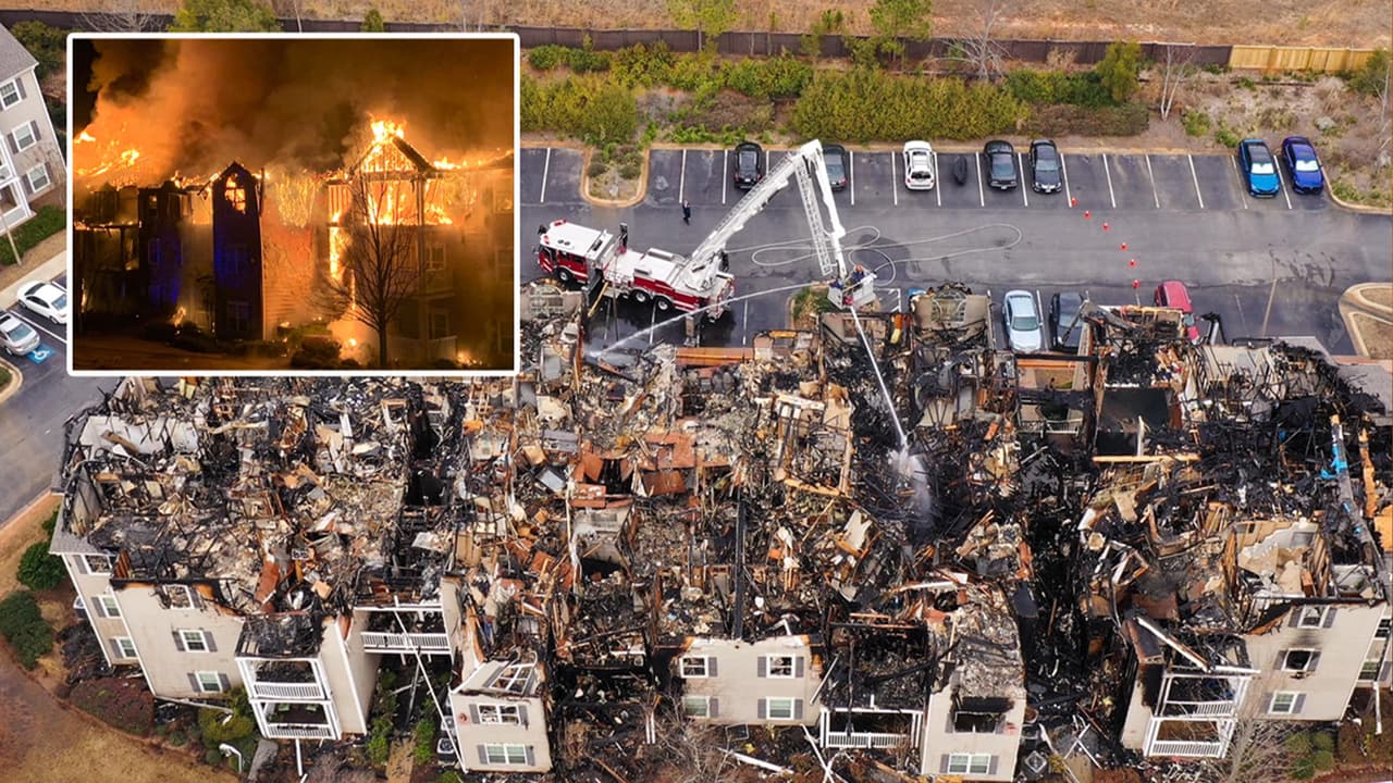 Incendio destruye un edificio de 24 apartamentos: Una persona murió en el siniestro