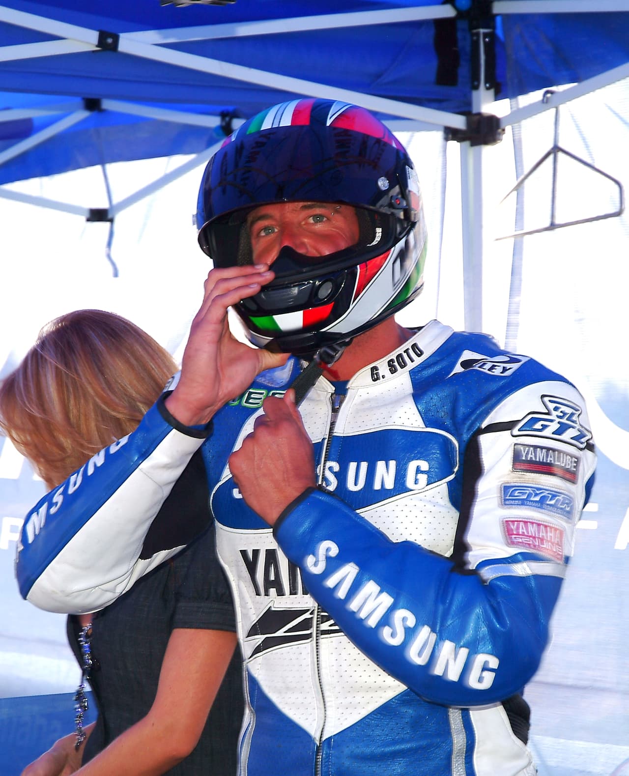 Tras demostrar su talento en telenovelas con protagónicos en 'La verdad oculta' o 'Un refugio para el amor', Gabriel se dio tiempo para darle rienda suelta a su pasión por los deportes. En el 2008 participó en una carrera automotriz donde obtuvo el quinto lugar de la competencia.