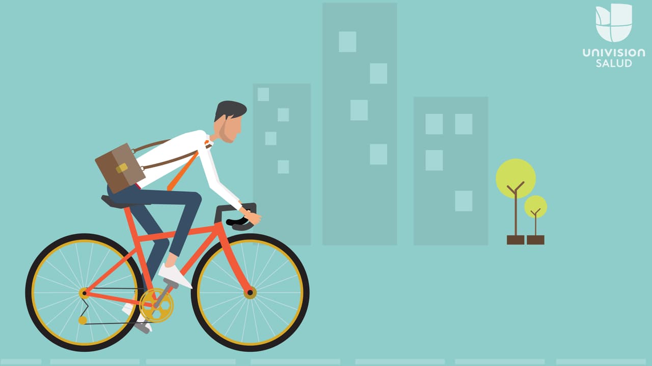 La actividad física regular puede reducir el riesgo de enfermedades coronarias y ataques al corazón.