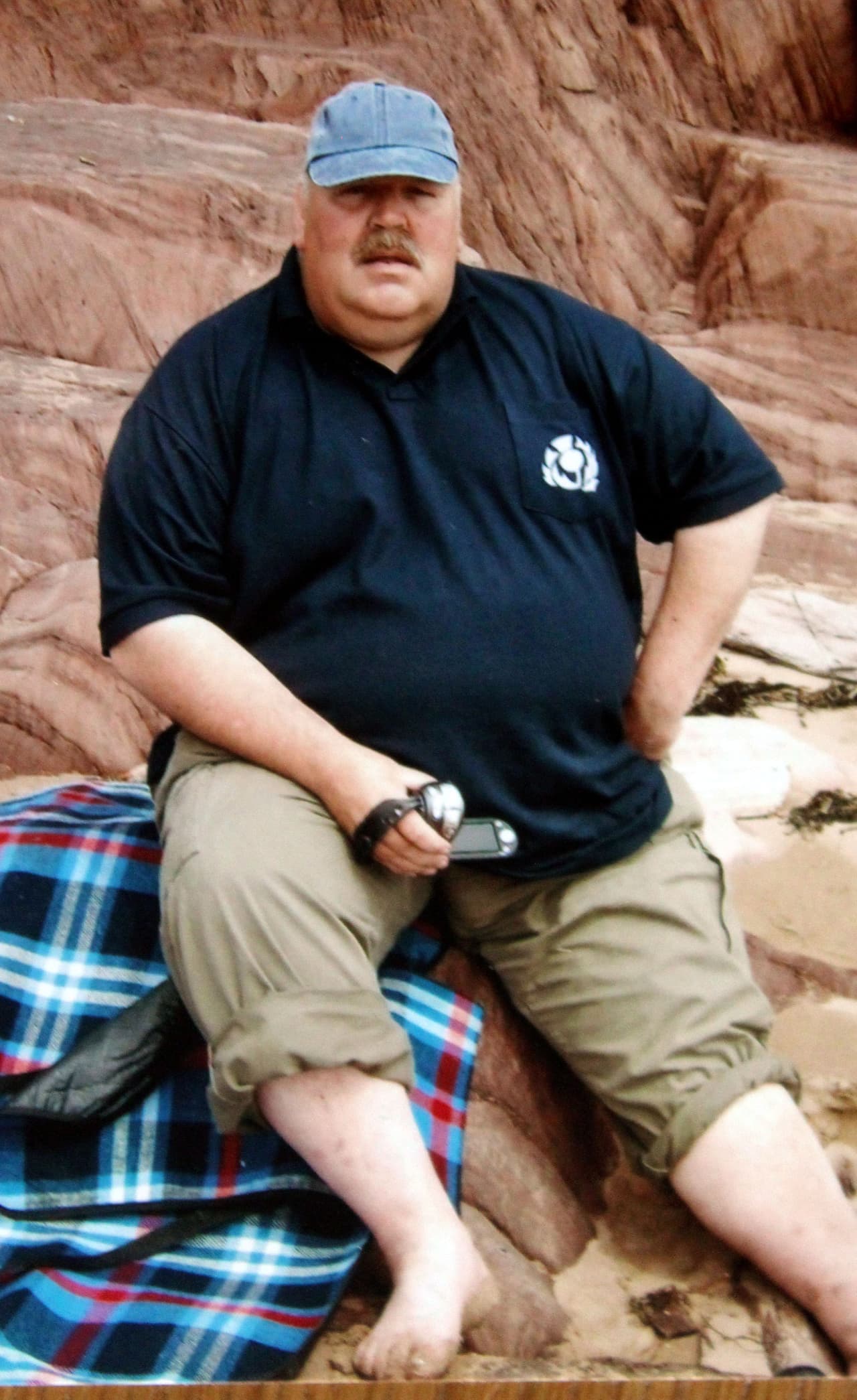 Con tanto sobre peso, Stephen ya no soportaba caminar 45 metros sin perder el aliento y detenerse a descansar.