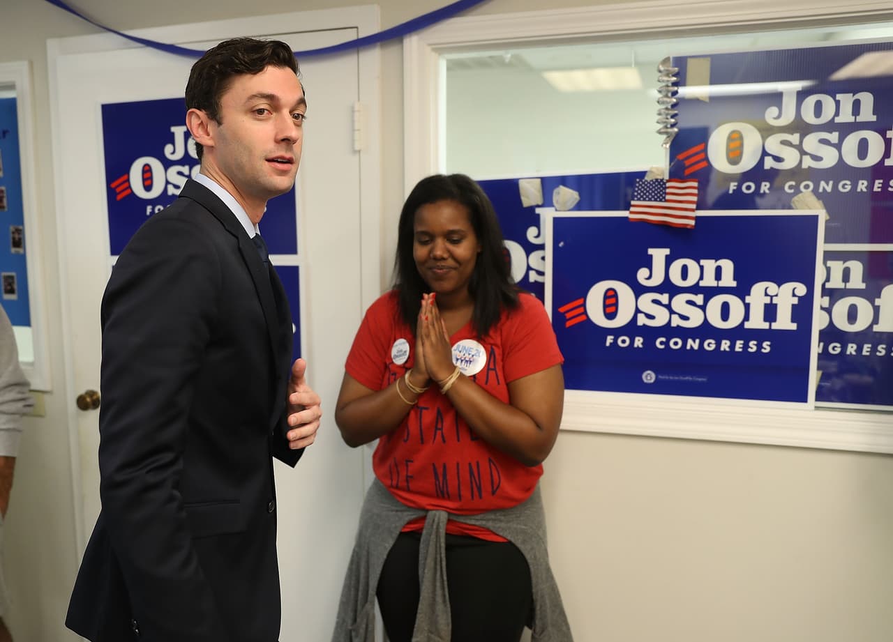 Con un universo de 470,000 votantes que tiene el distrito, la apuesta de ambos partidos fue movilizar a los votantes que participaron en noviembre pero que en abril se quedaron en casa.