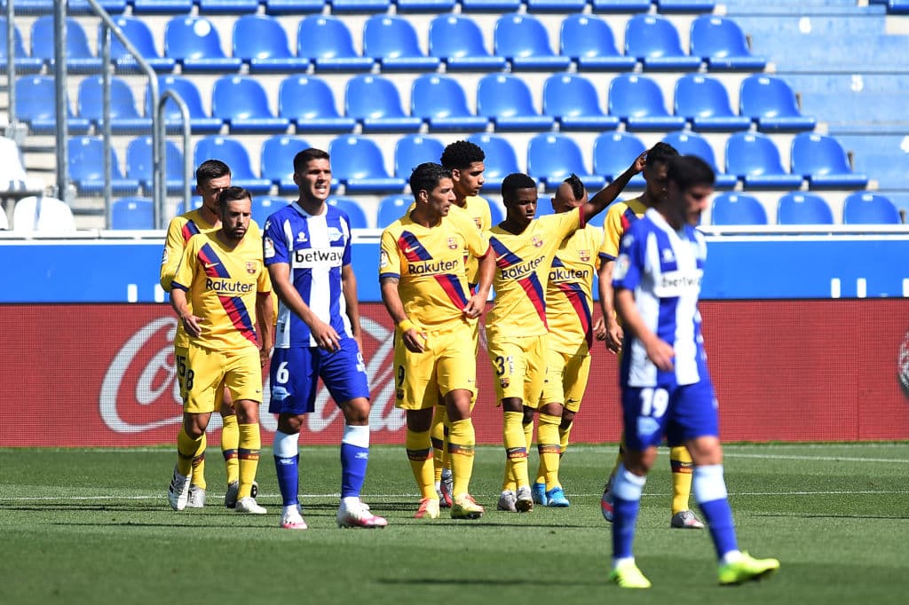 Al 24’ Ansu Fati abrió el marcador para Barcelona. Messi le asistió para que colocara el esférico al fondo de la red.