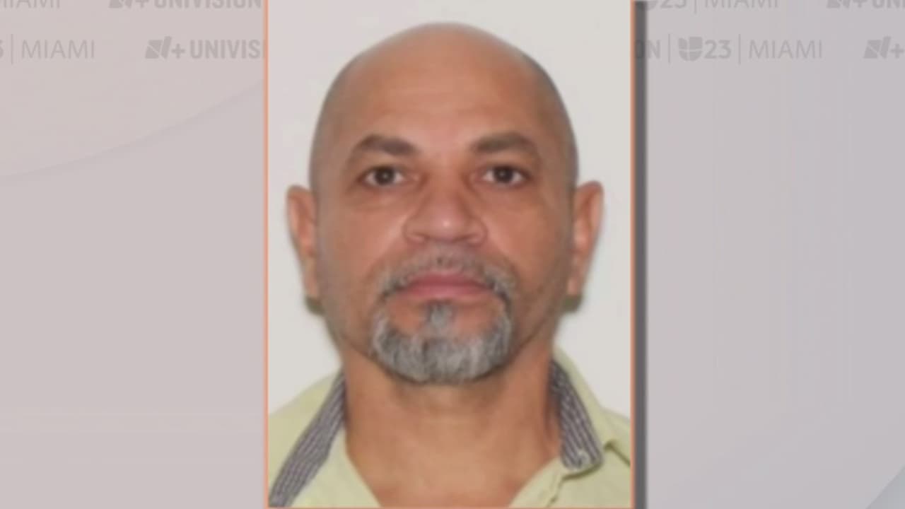 Ofrecen $50,000 de recompensa por sospechoso de millonario robo a una joyería en Cape Coral