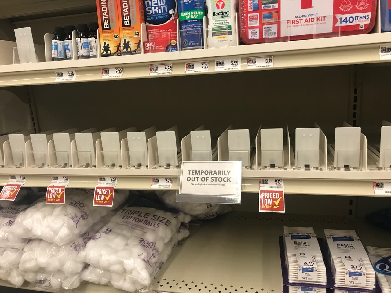 Food Lion, West End.