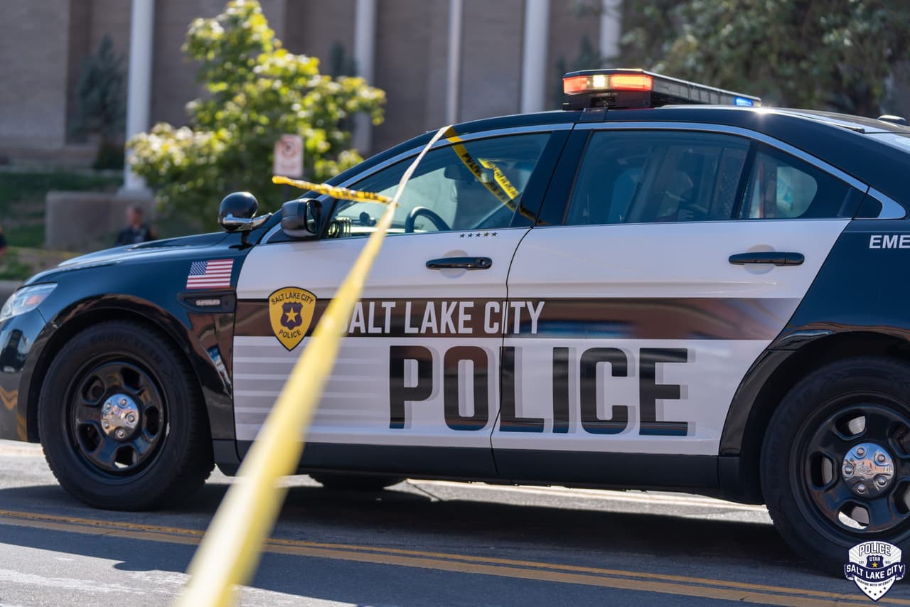 Varios hombres siguieron a Delford Knight hasta West Temple y después de una discusión uno de ellos le disparó.