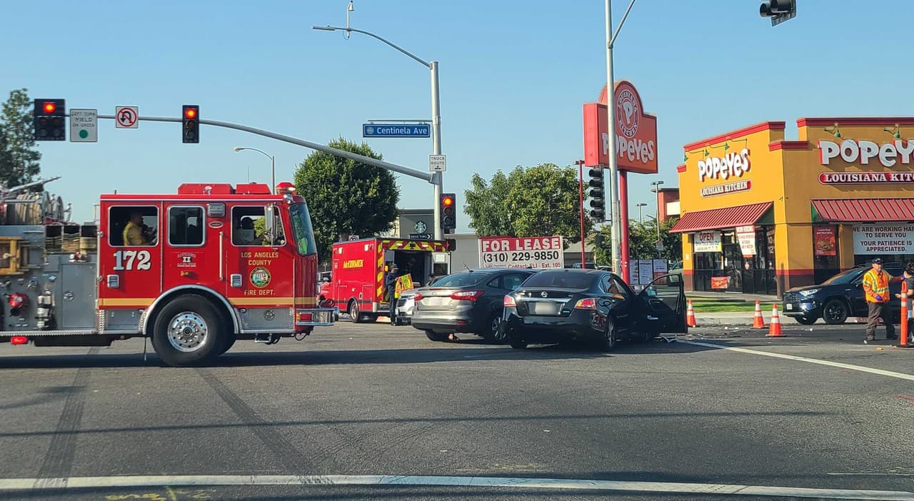 Al menos una persona lesionada tras accidente en el sur de Los Ángeles