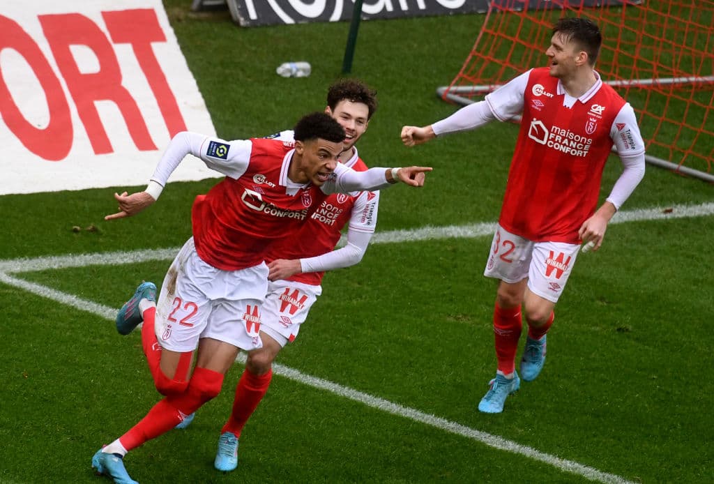 Reims no tuvo piedad y goleó al Bordeaux 5-0 en la fecha 23. Los goles fueron por parte de Ekitke, doblete de Munetsi, Matusiwa y Faes.