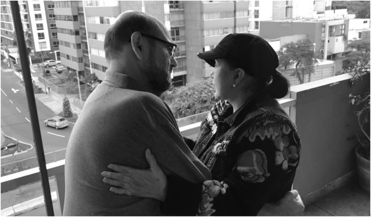 "Yo a Edgar lo quiero muchísimo, y si es por él, sí nos sentaríamos a platicar. No sé qué saldría de esa plática, pero sí. Las cosas feas ya pasaron, y ya pasó el siglo cuando pasaron", dijo sobre su relación con el elenco, en entrevista para el programa ‘De primera mano’.